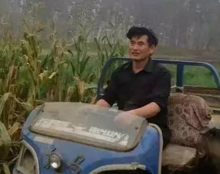 4.三輪車駕駛員2名，要求三年以上駕駛經(jīng)驗(yàn)，有大車B證者優(yōu)先：